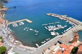 Porto di Rio Marina serve riprendere il percorso di ripristino e adeguamento