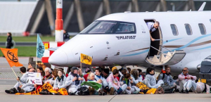 Amsterdam, primo scalo aereo chiuso ai voli privati